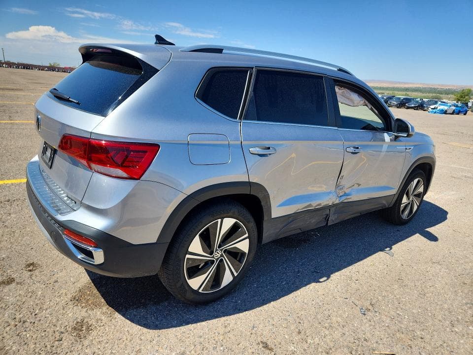 2024 VOLKSWAGEN TAOS SE SE 3