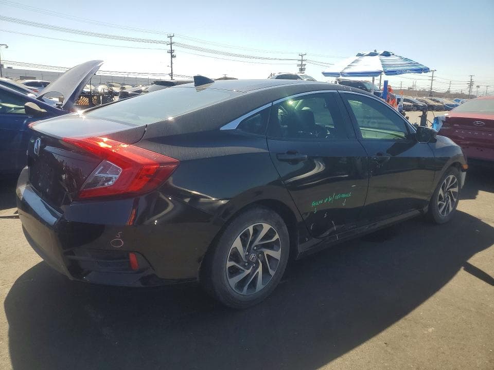 2017 HONDA CIVIC EX 3