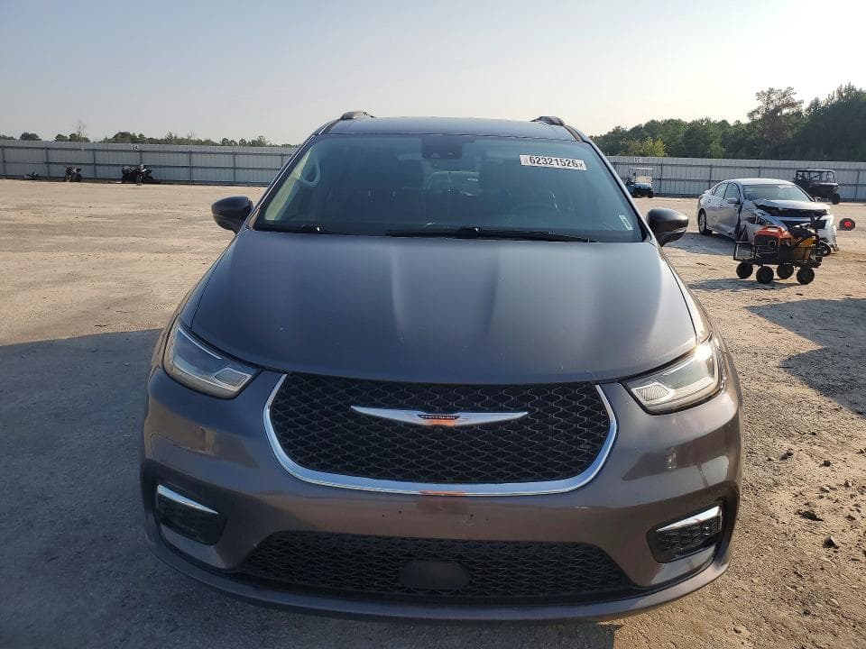 2022 CHRYSLER PACIFICA TOURING L 5