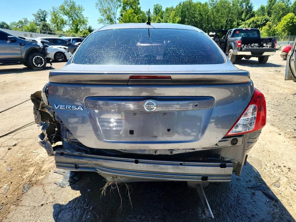 2018 NISSAN VERSA S PLUS 6