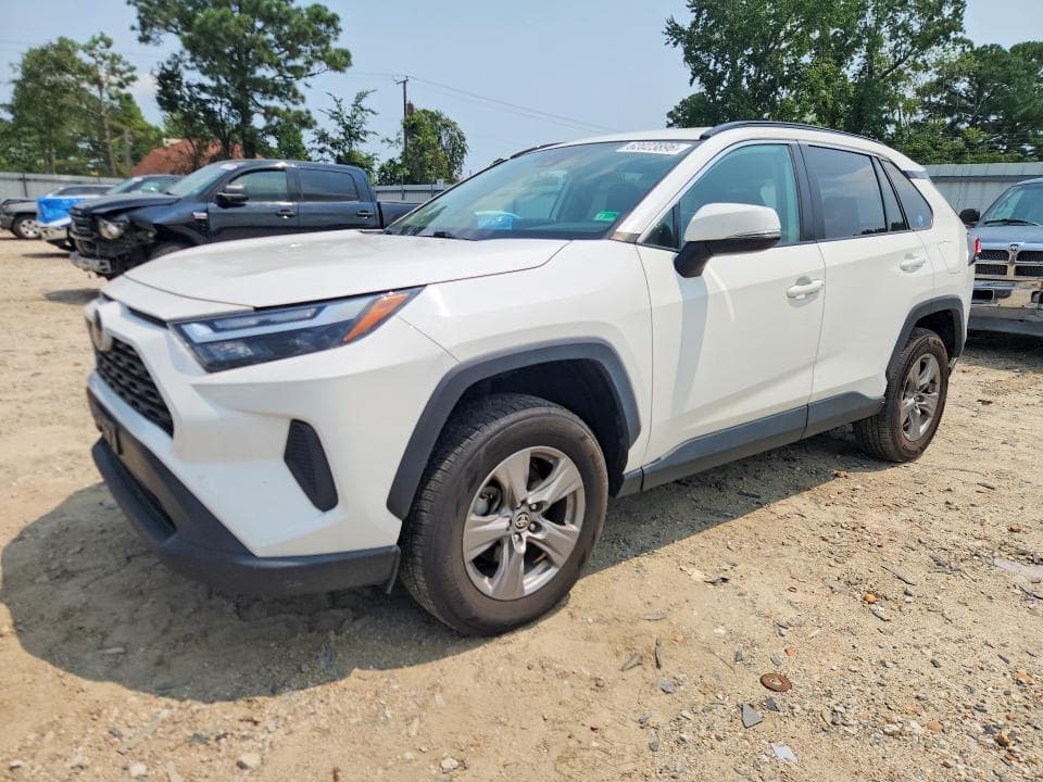 2024 TOYOTA RAV4 XLE - 1