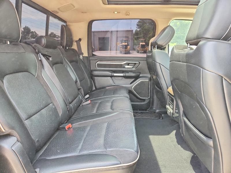 2019 RAM 1500 LARAMIE 10