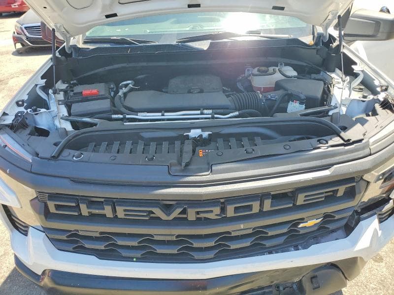 2024 CHEVROLET SILVERADO C1500 11