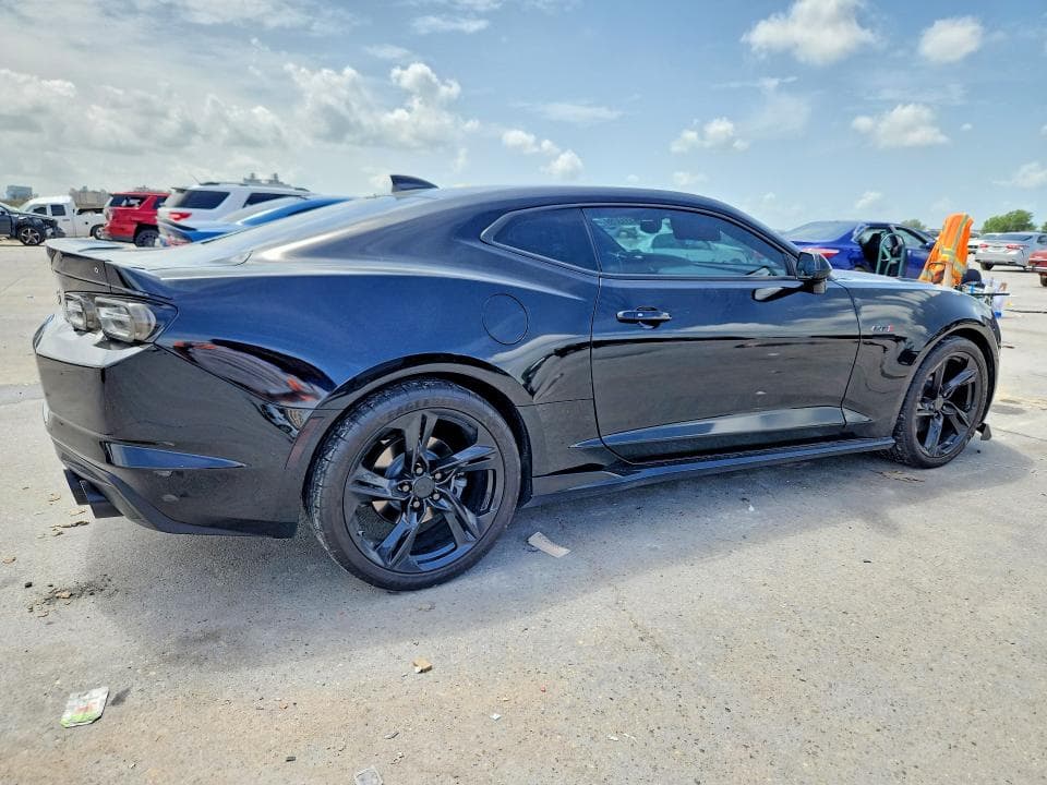 2022 CHEVROLET CAMARO LT1/SS 3