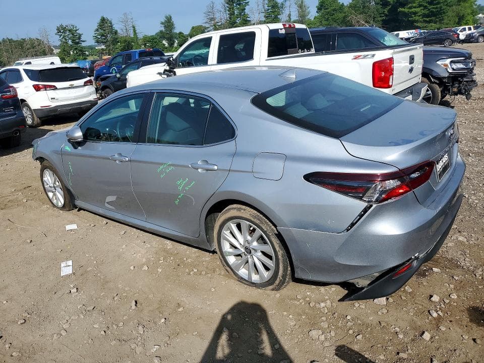 2023 TOYOTA CAMRY LE 2