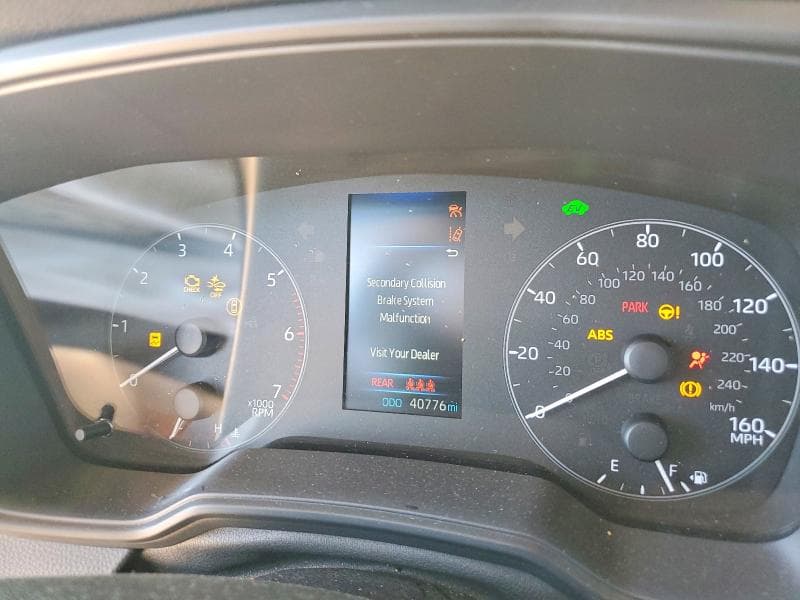 2025 TOYOTA COROLLA LE 9