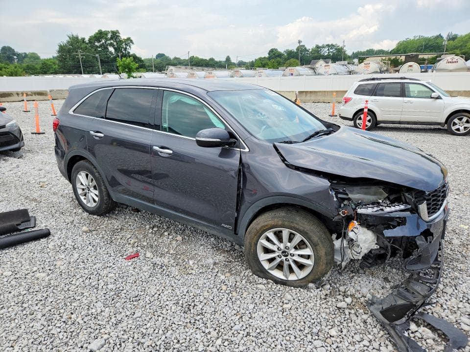 2019 KIA SORENTO LX 4