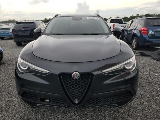 2019 ALFA ROMEO STELVIO 5