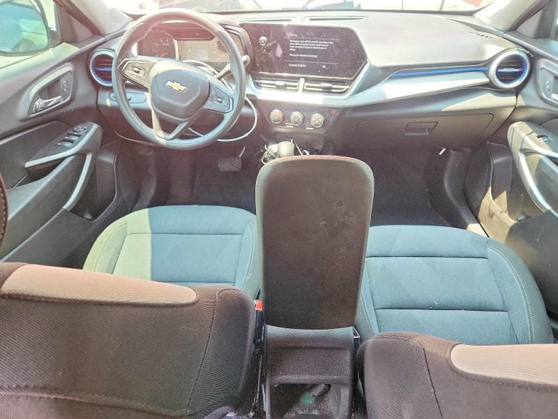 2024 CHEVROLET TRAX LS 8
