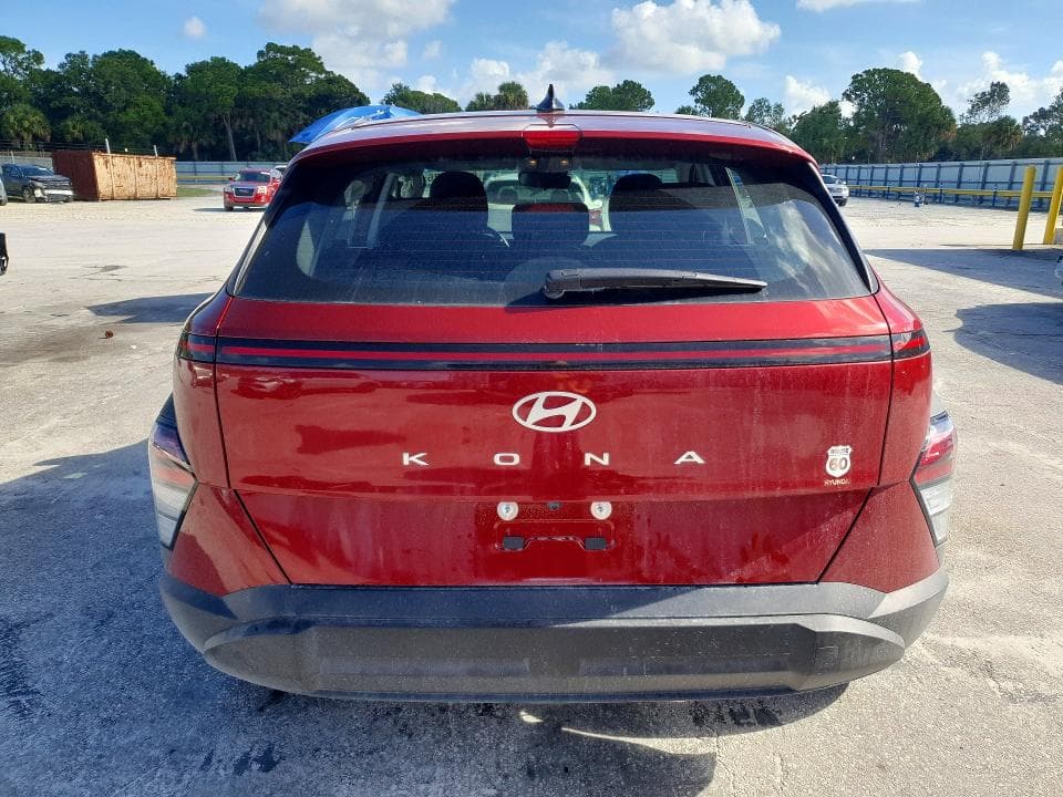 2026 HYUNDAI KONA SE 6