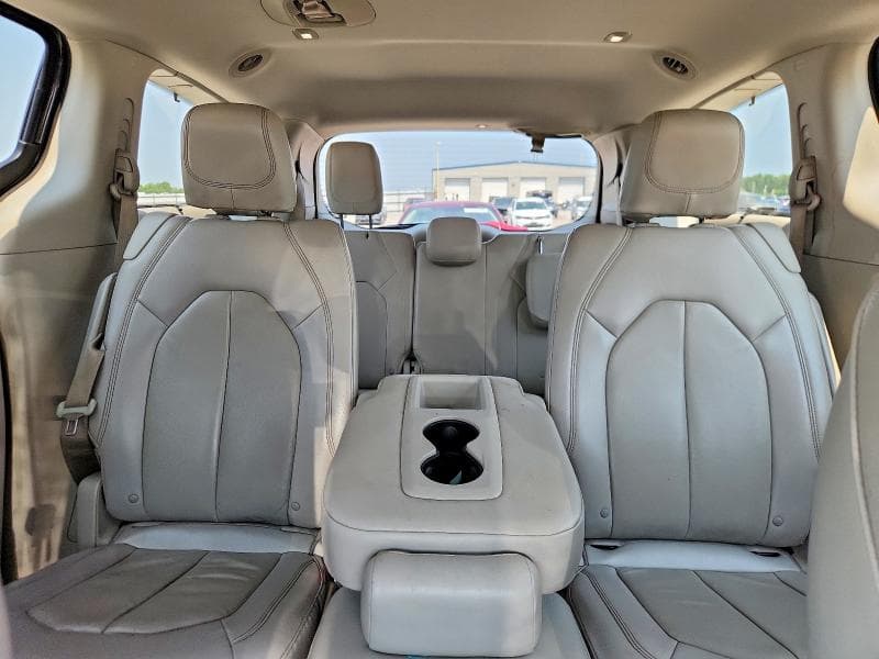 2017 CHRYSLER PACIFICA TOURING L 10