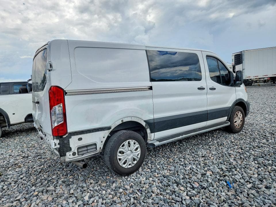 2022 FORD TRANSIT T-250 3