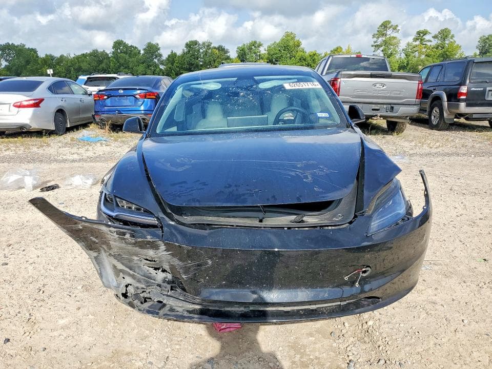 2026 TESLA MODEL 3 5