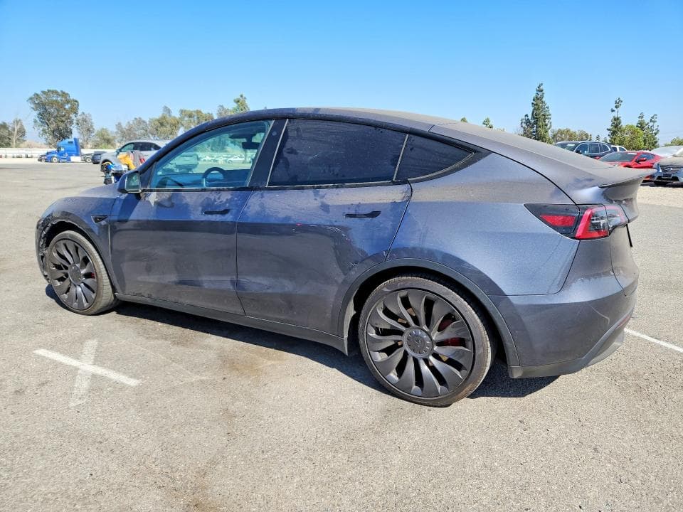 2023 TESLA MODEL Y 2
