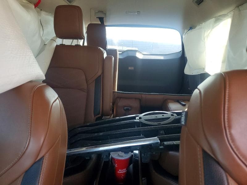 2023 NISSAN PATHFINDER PLATINUM 10