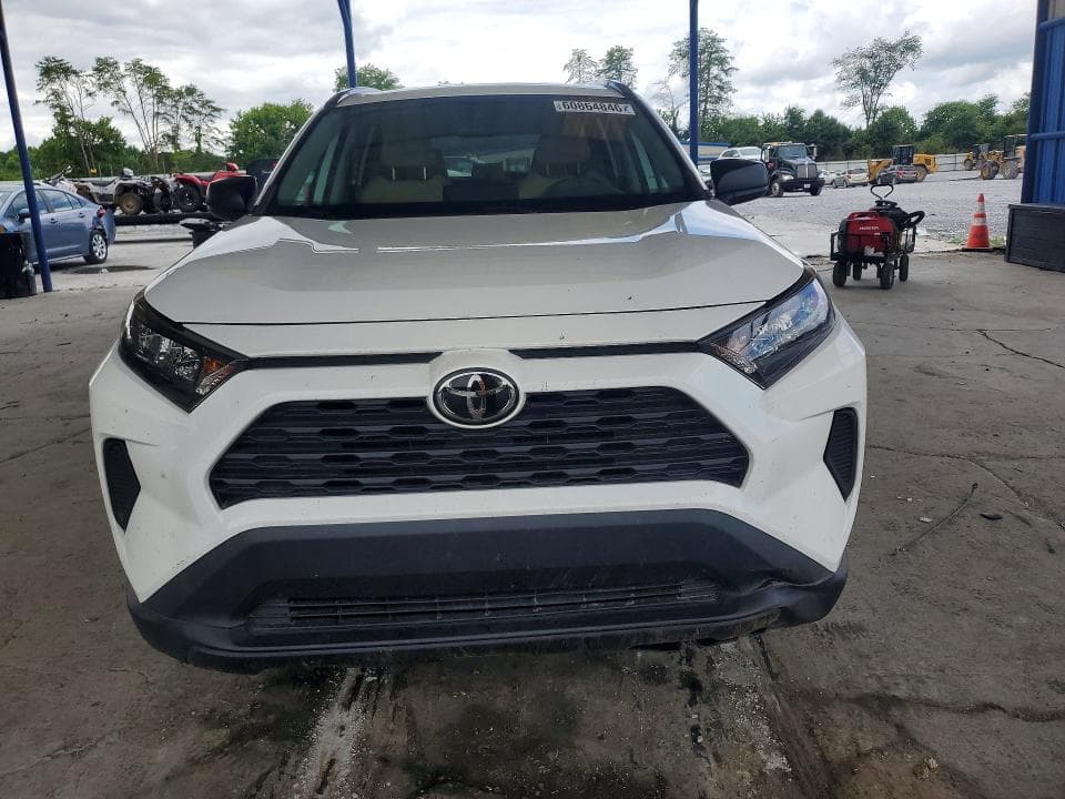 2021 TOYOTA RAV4 LE 5