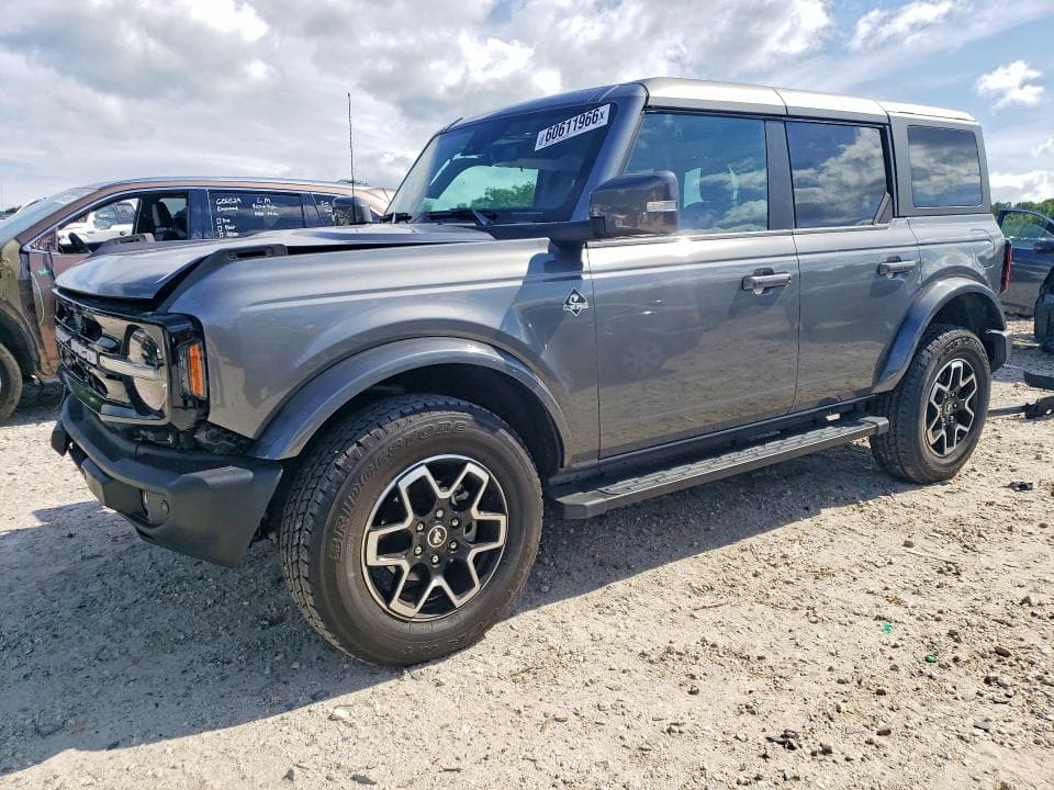 2024 FORD BRONCO OUTER BANKS - 1