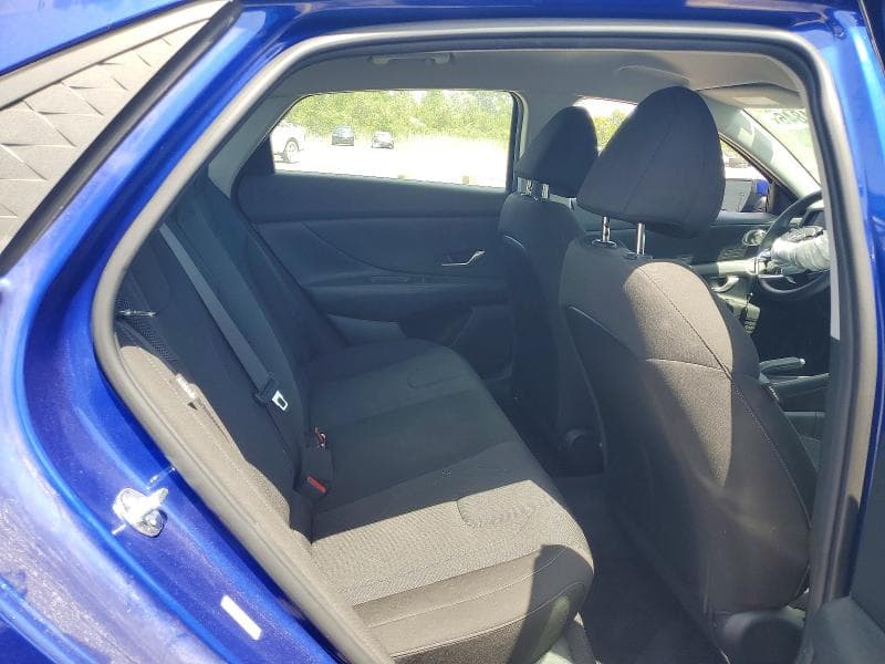 2025 HYUNDAI ELANTRA SE 10