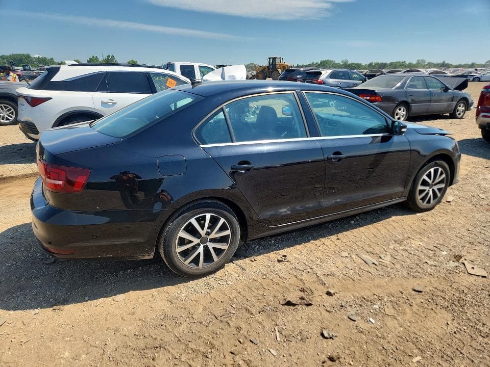 2017 VOLKSWAGEN JETTA SE 3