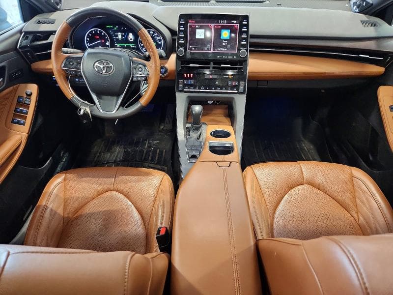 2021 TOYOTA AVALON LIMITED 8