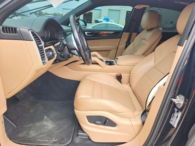 2022 PORSCHE CAYENNE 7