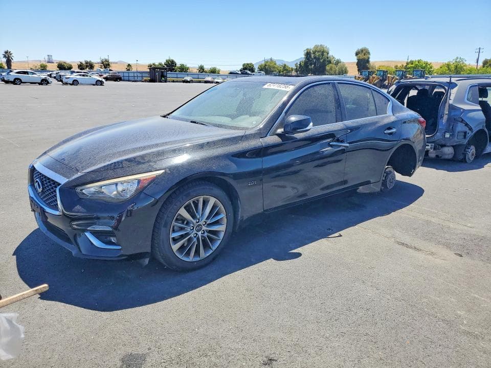 2018 INFINITI Q50 2.0T LUXE - 1