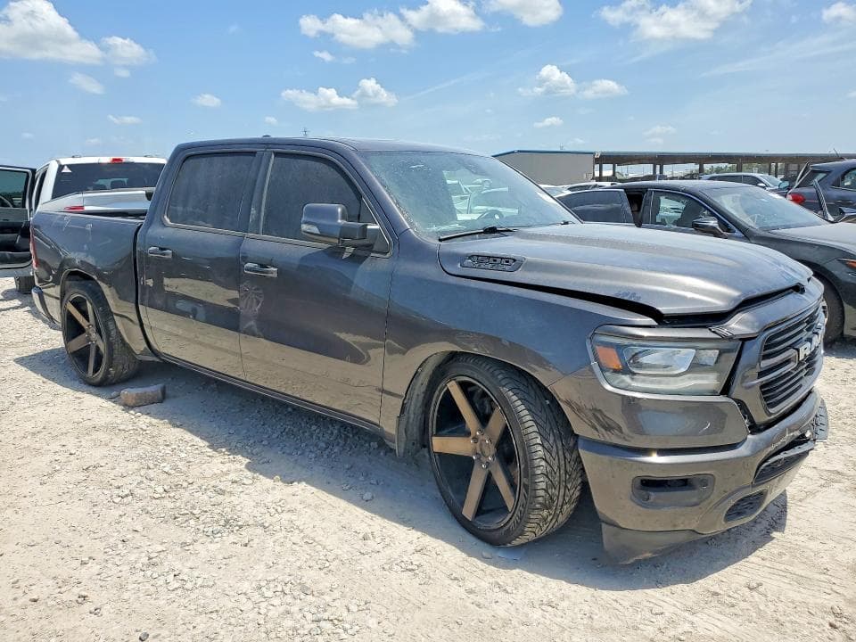 2020 RAM 1500 BIG HORN 4