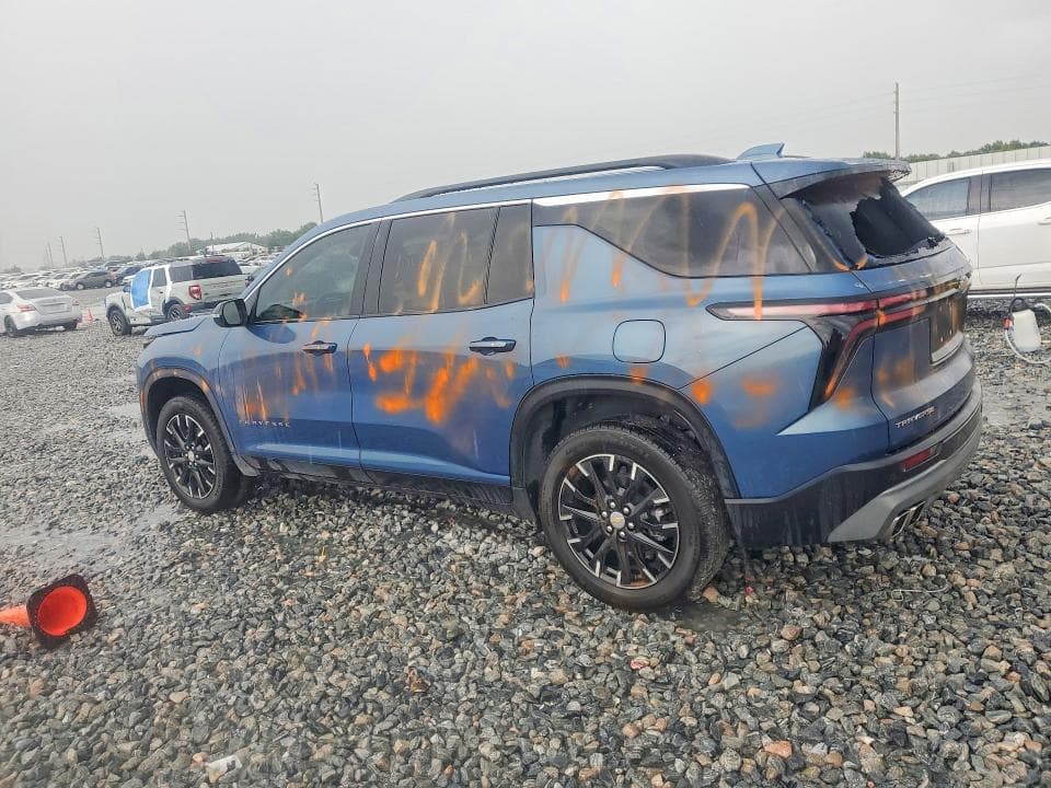 2025 CHEVROLET TRAVERSE LT 2