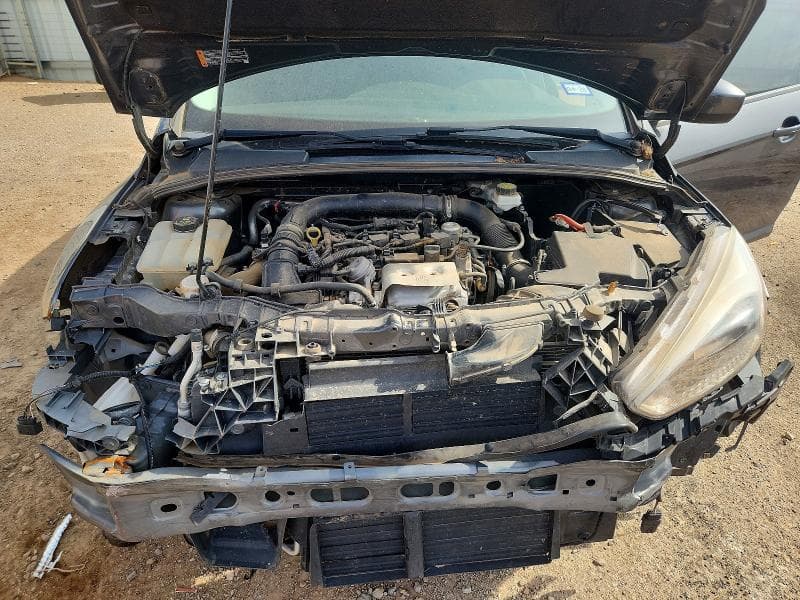 2018 FORD FOCUS SE 11