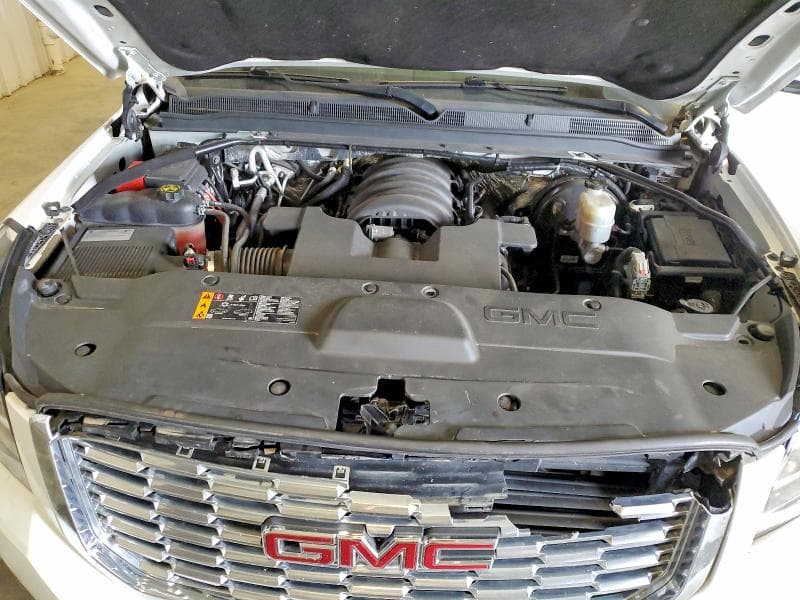 2018 GMC YUKON DENALI 12