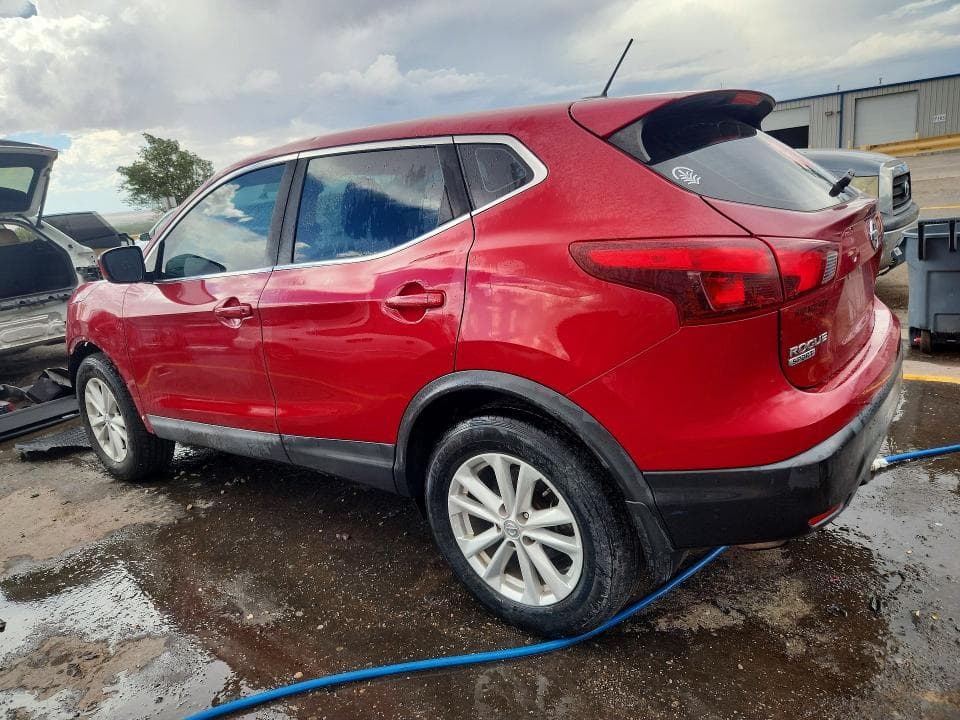 2017 NISSAN ROGUE SPORT S 2