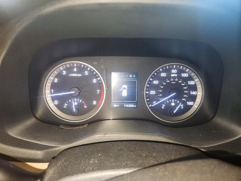 2017 HYUNDAI TUCSON SE 9