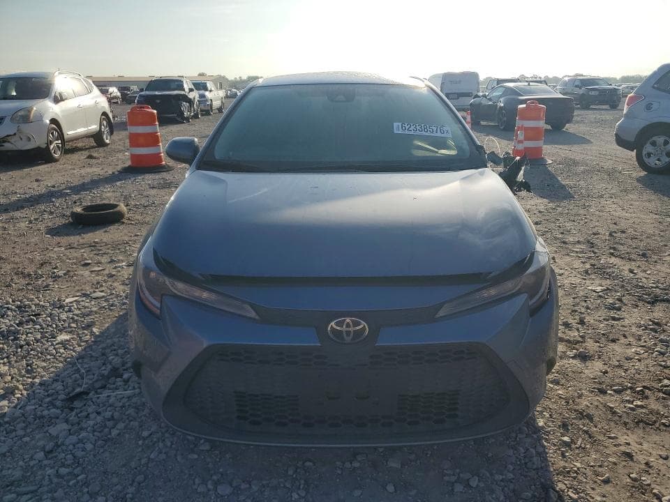 2022 TOYOTA COROLLA LE 5