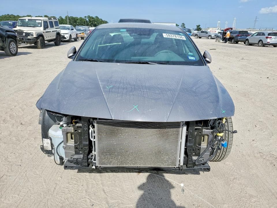 2024 HYUNDAI ELANTRA SEL 5
