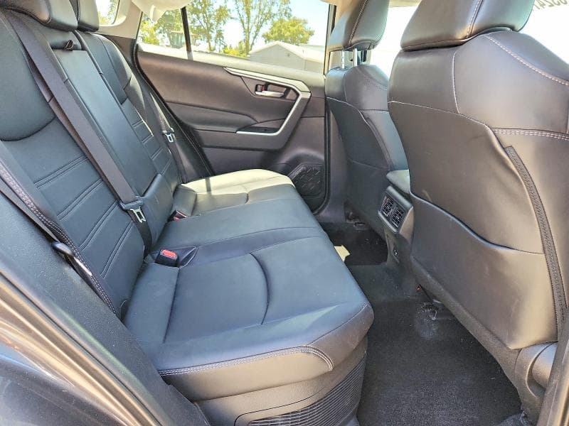 2021 TOYOTA RAV4 HYBRID XLE PREMIUM 10