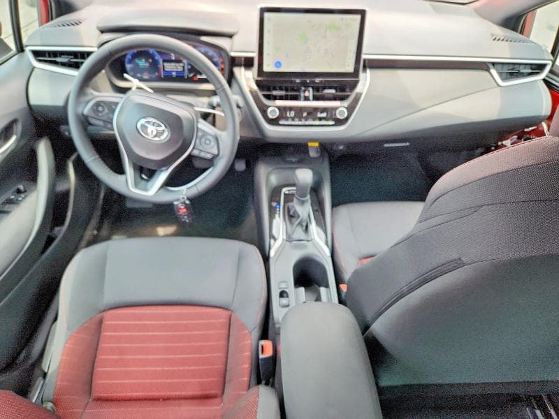 2026 TOYOTA COROLLA SE 8