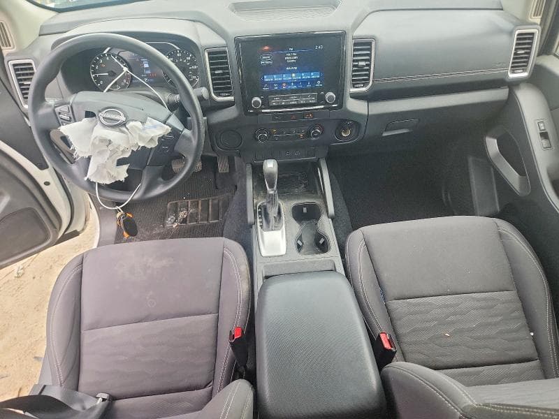 2024 NISSAN FRONTIER 8