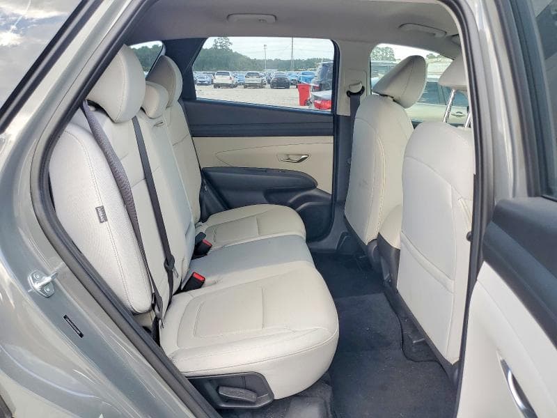 2025 HYUNDAI TUCSON SE 11