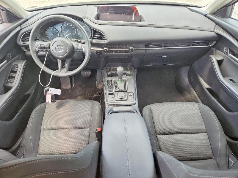2024 MAZDA CX-30 8