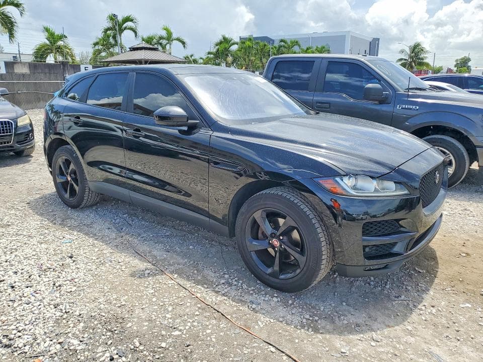 2018 JAGUAR F-PACE PREMIUM 4