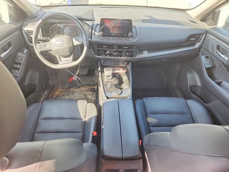 2026 NISSAN ROGUE SV 8