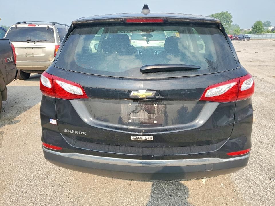 2018 CHEVROLET EQUINOX LS 6