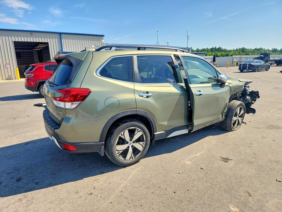 2019 SUBARU FORESTER TOURING 3