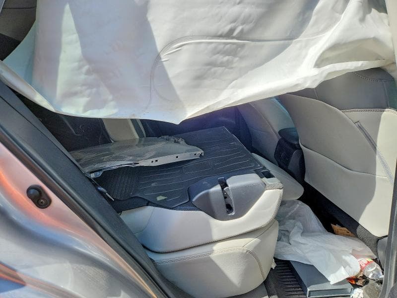 2021 TOYOTA RAV4 XLE PREMIUM 10