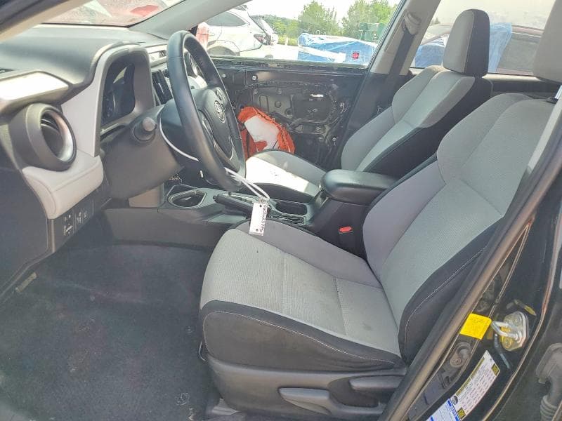 2017 TOYOTA RAV4 XLE 7