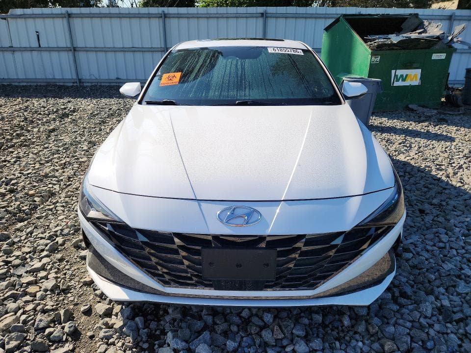 2023 HYUNDAI ELANTRA LIMITED 5