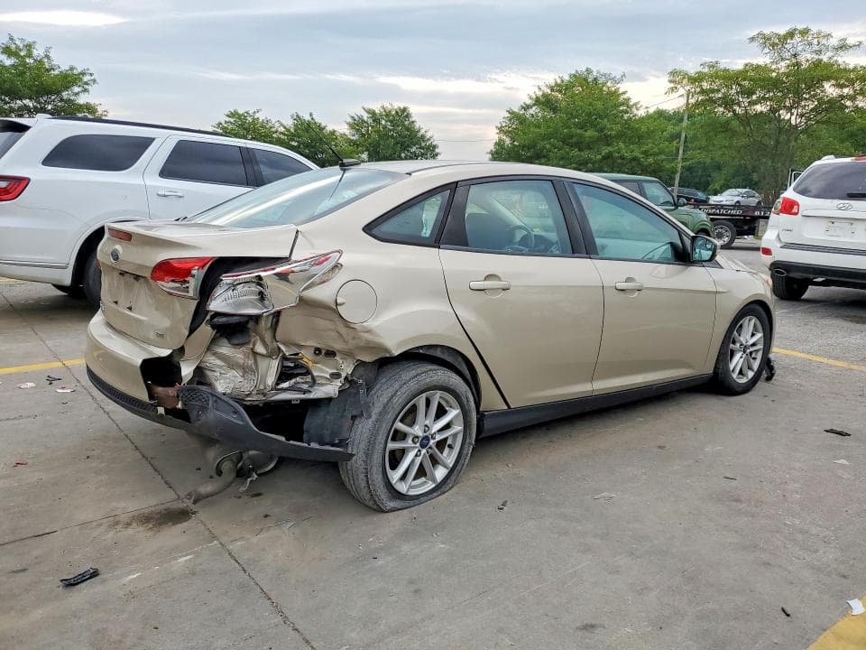 2017 FORD FOCUS SE 3