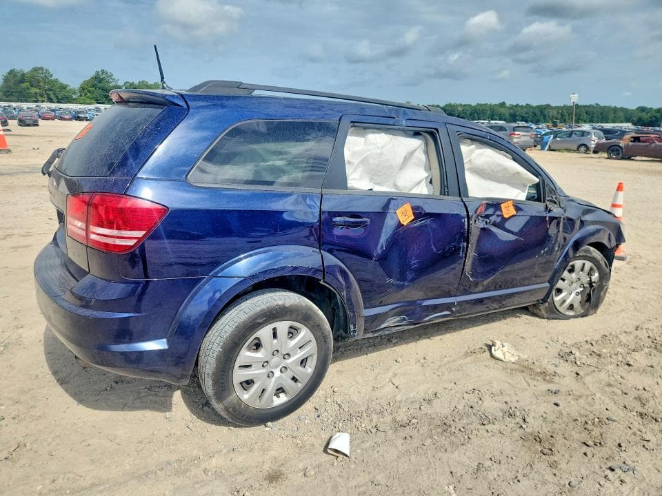 2020 DODGE JOURNEY SE 3