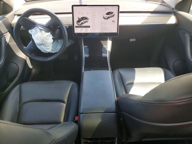 2021 TESLA MODEL Y 8