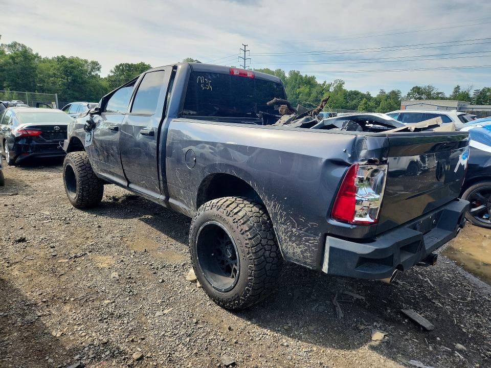 2018 RAM 1500 ST 2